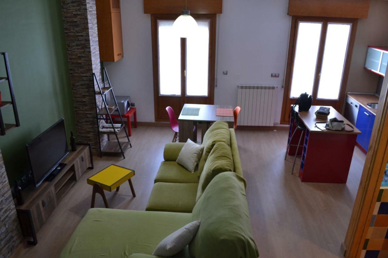 Apartamento Puerta Del Pirineo Sabiñánigo Zewnętrze zdjęcie