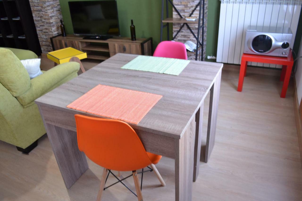 Apartamento Puerta Del Pirineo Sabiñánigo Zewnętrze zdjęcie
